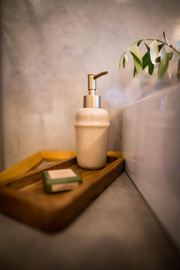 Kushin Rooms สปลิท ภายนอก รูปภาพ